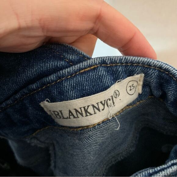 Blank NYC It’s Vintage Skinny Overalls Bibs - Picture 6 of 9